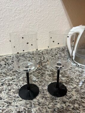Stemmed Wine Glasses